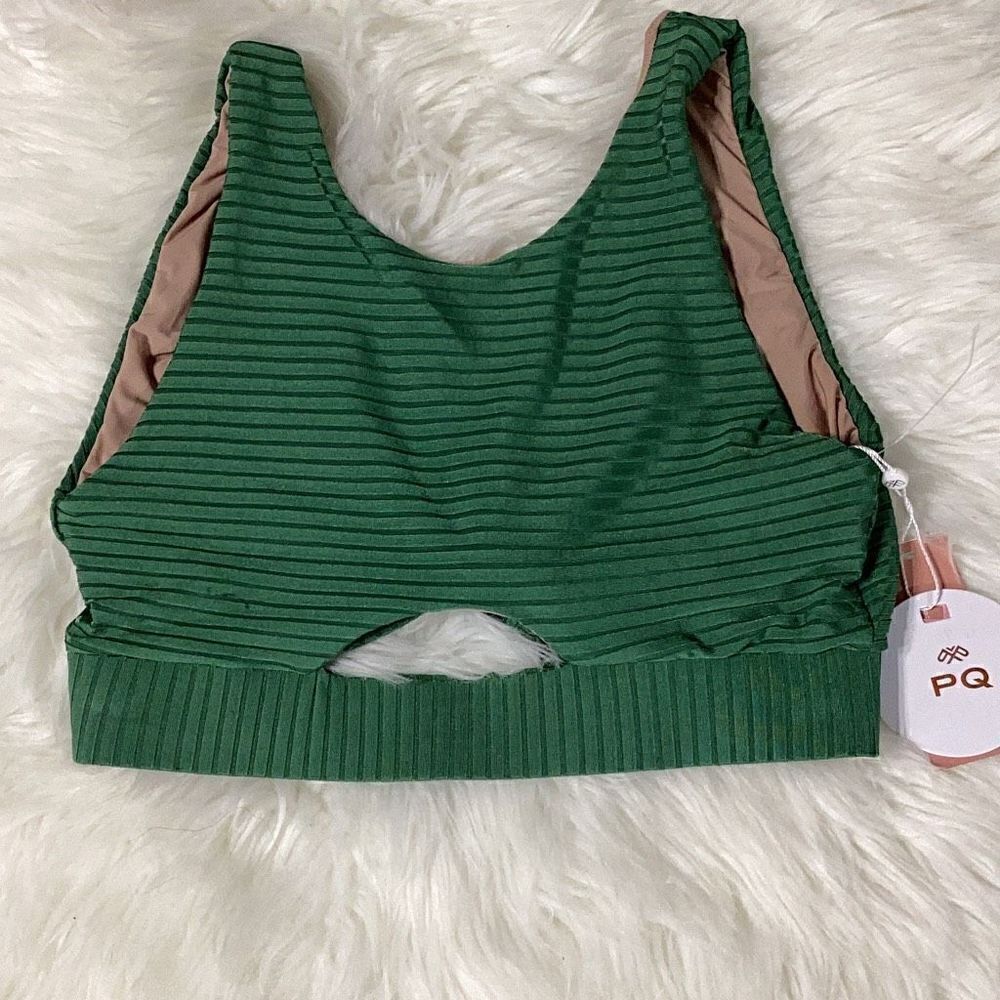 New. Emerald key hole crop top. Medium. Retails $92 - Picture 12 of 14